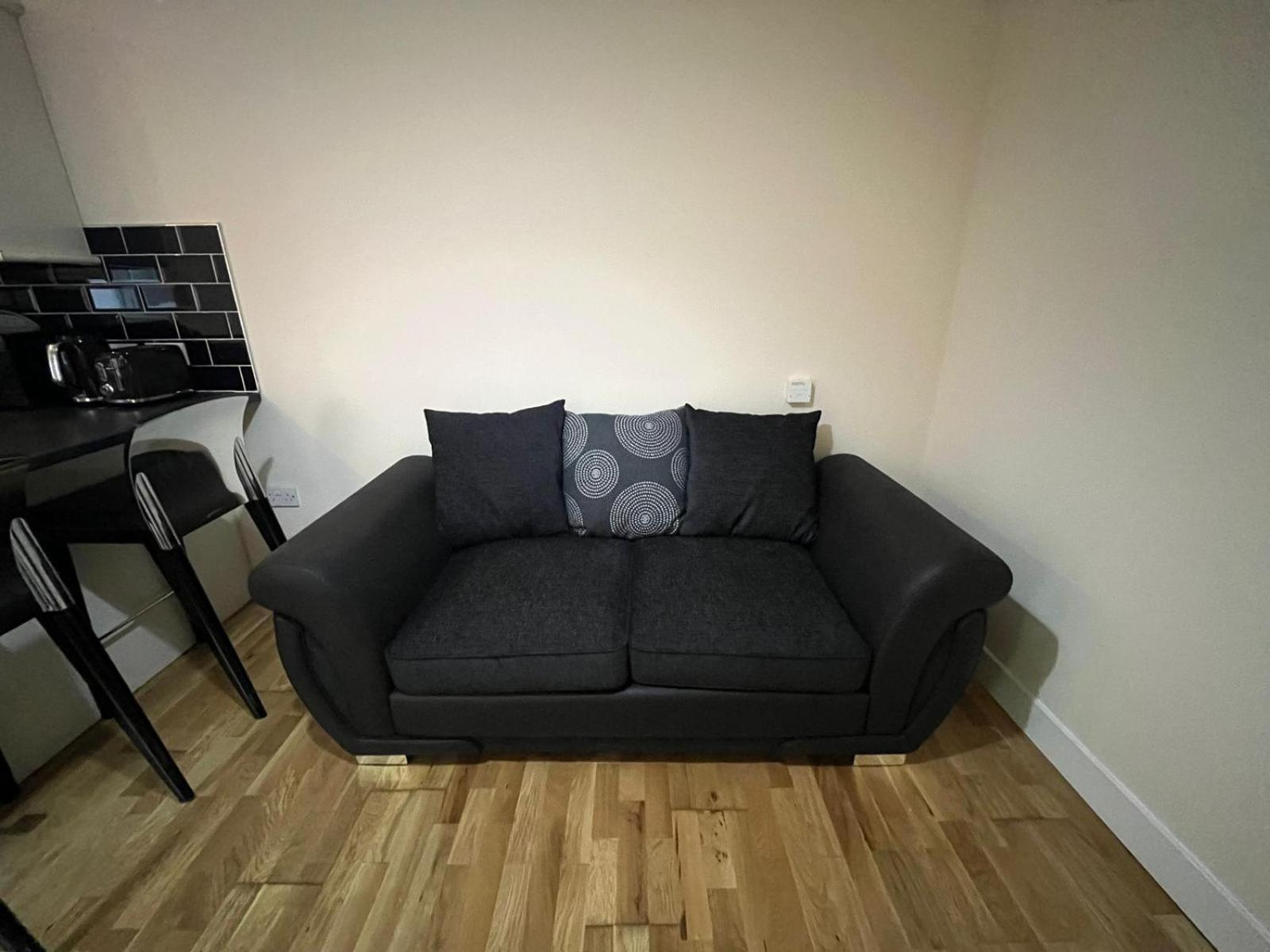 1 Bedroom Flat With Parking Leicester Zewnętrze zdjęcie
